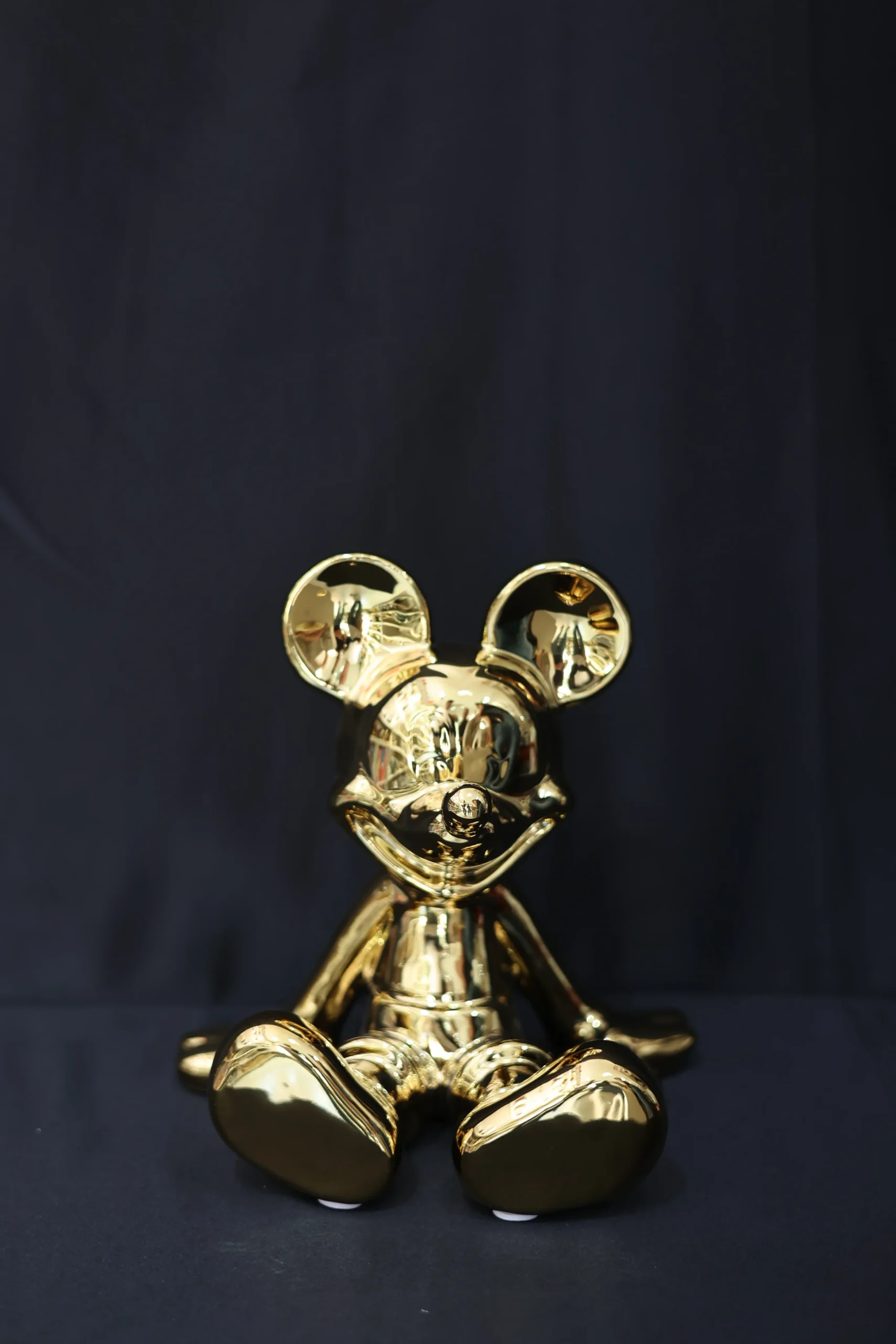 Oturan Mickey Mouse Altın- Dekoratif figür